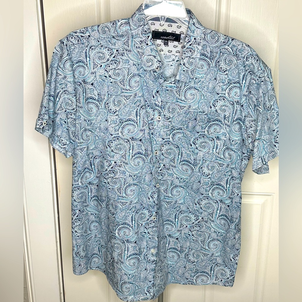 Wastal: Casual shirt light weight. blues/white like new.  xxl:(more like L - XL)